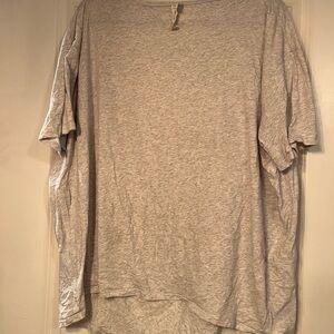 Women’s Lululemon Tee